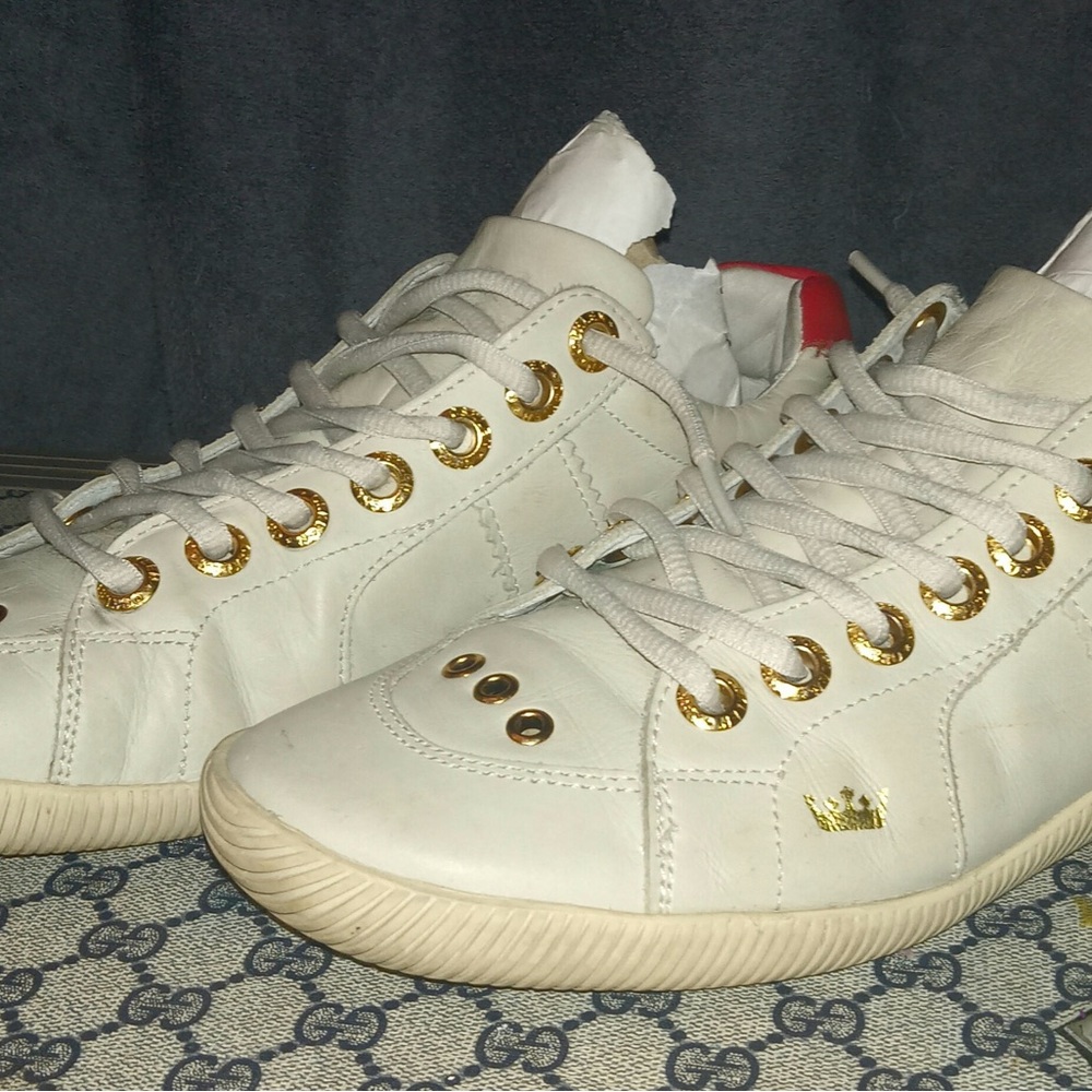 Osklen women’s size 7
